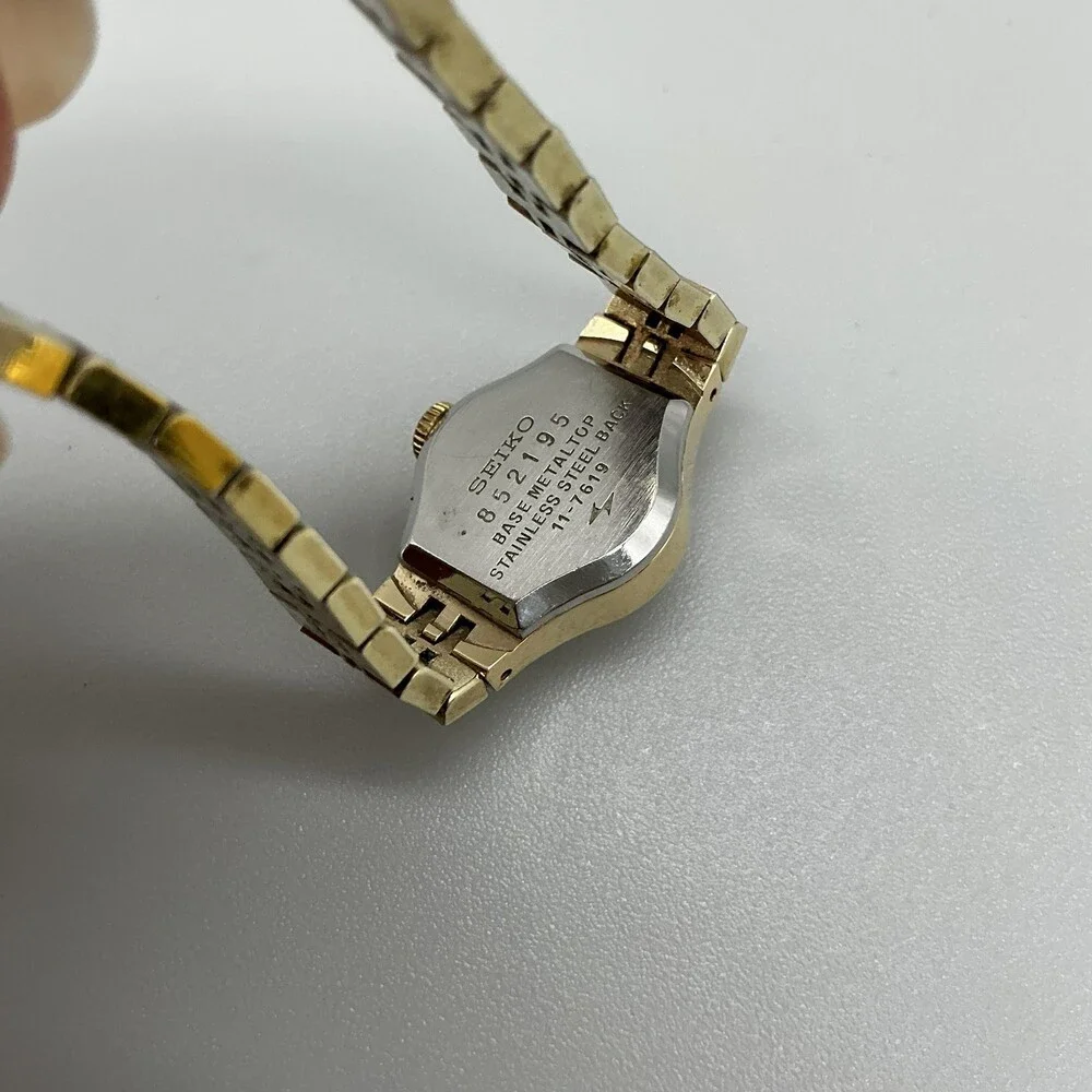 Vintage Seiko Womens Watch 17mm 11-7619 Gold Tone Oval Dial Manual Wind 6